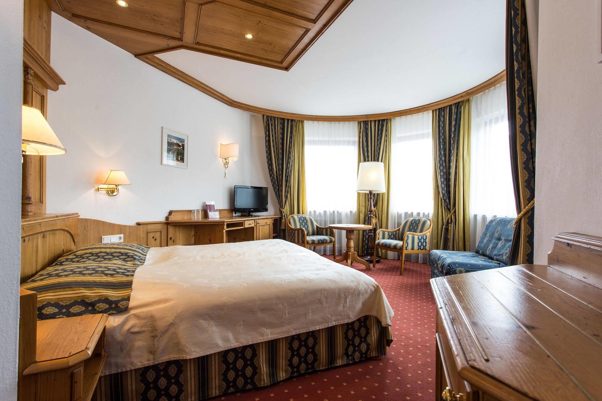 Hotel Alte Schmiede Hiltpolt Seefeld w Tirolu Zewnętrze zdjęcie