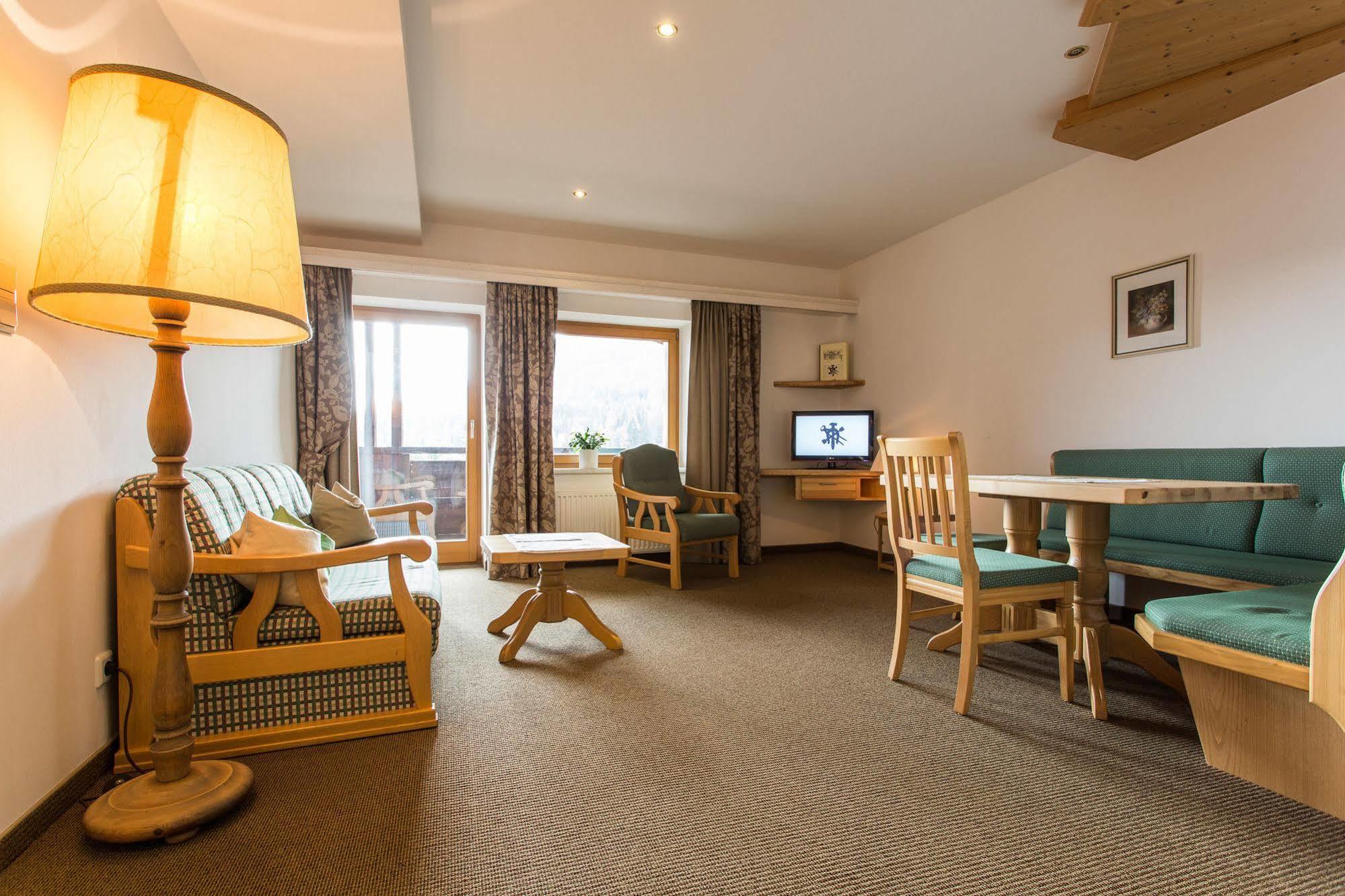 Hotel Alte Schmiede Hiltpolt Seefeld w Tirolu Zewnętrze zdjęcie