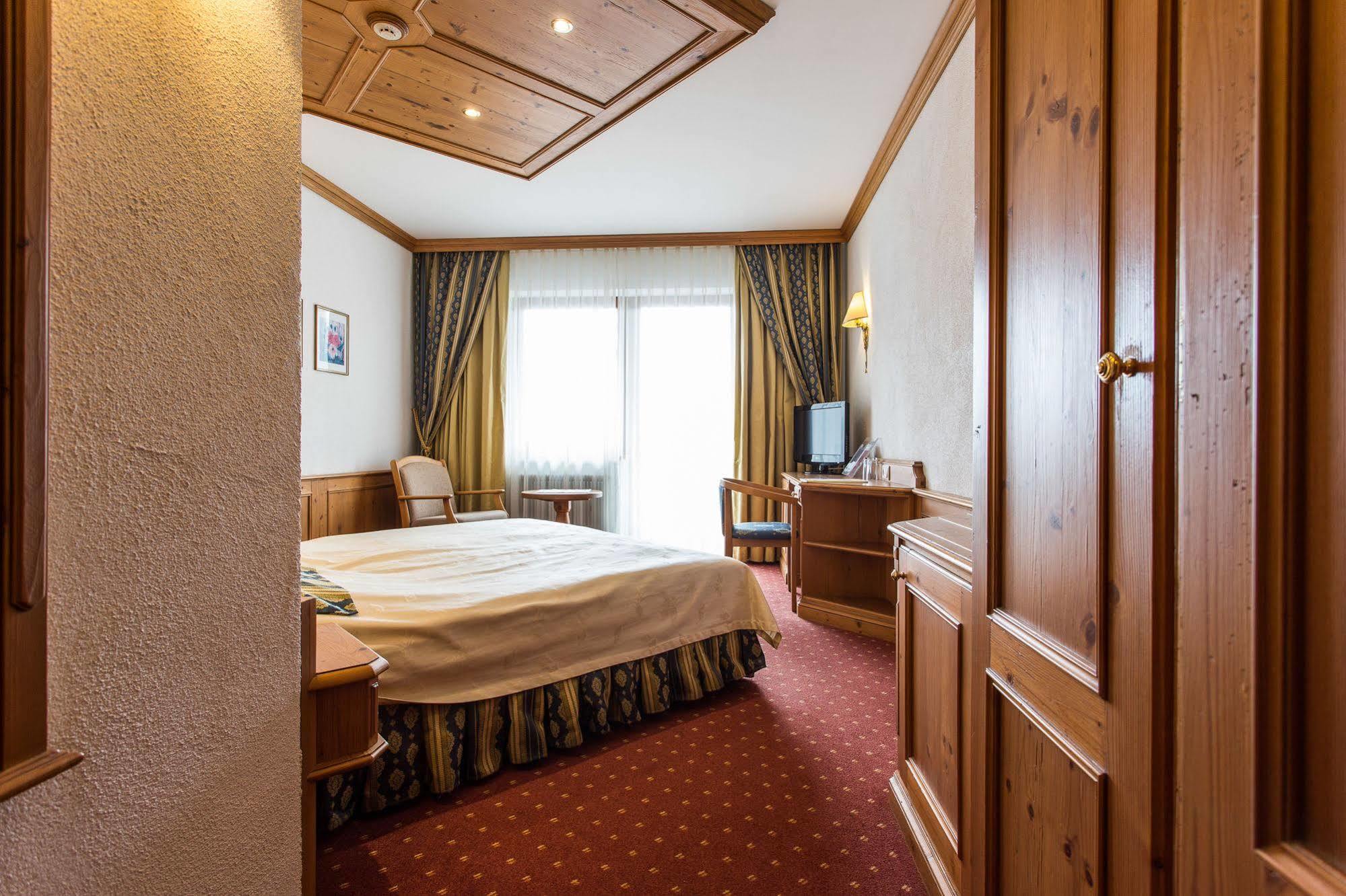 Hotel Alte Schmiede Hiltpolt Seefeld w Tirolu Zewnętrze zdjęcie